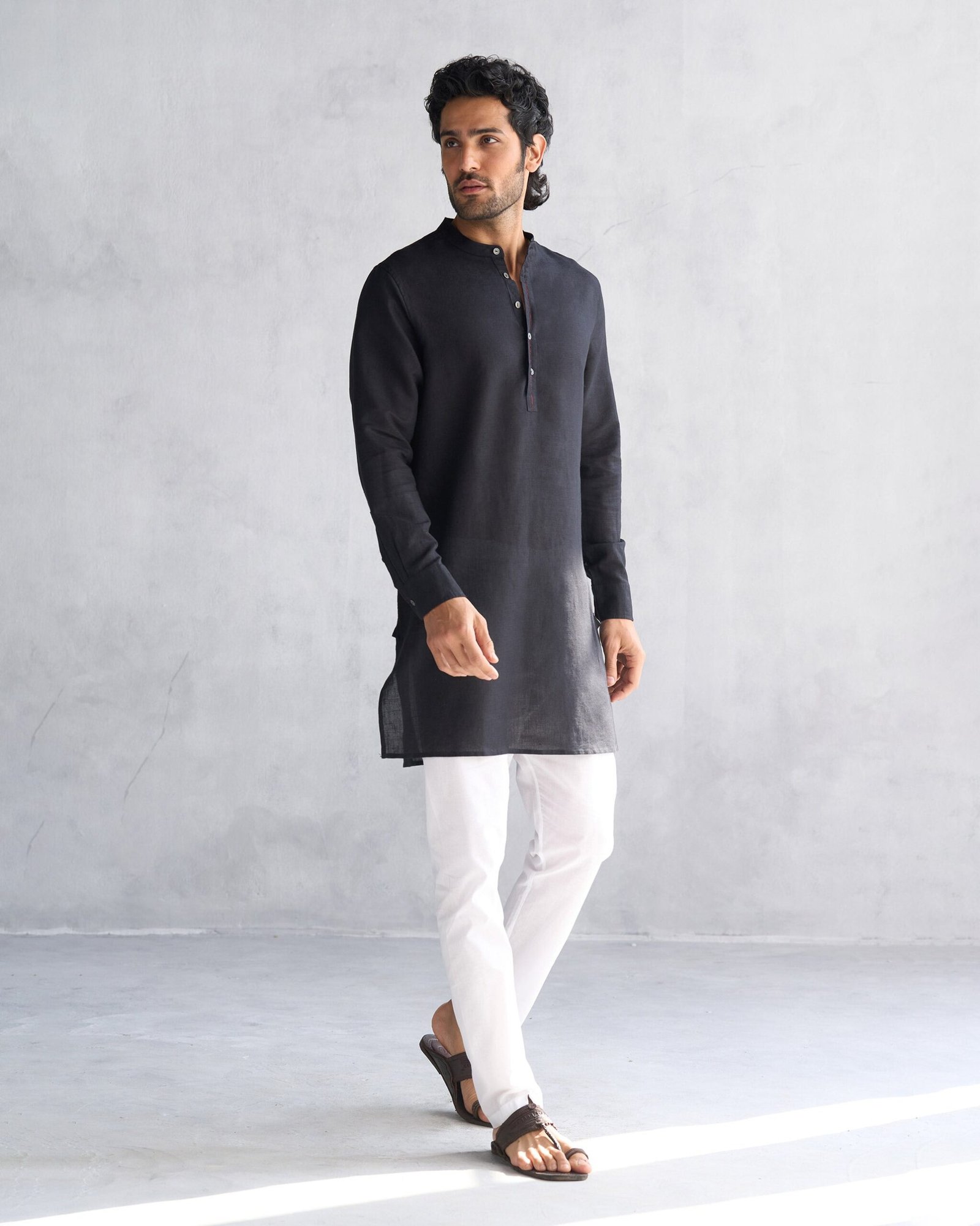 Chandni Chowk Kurta - Black - Image 5