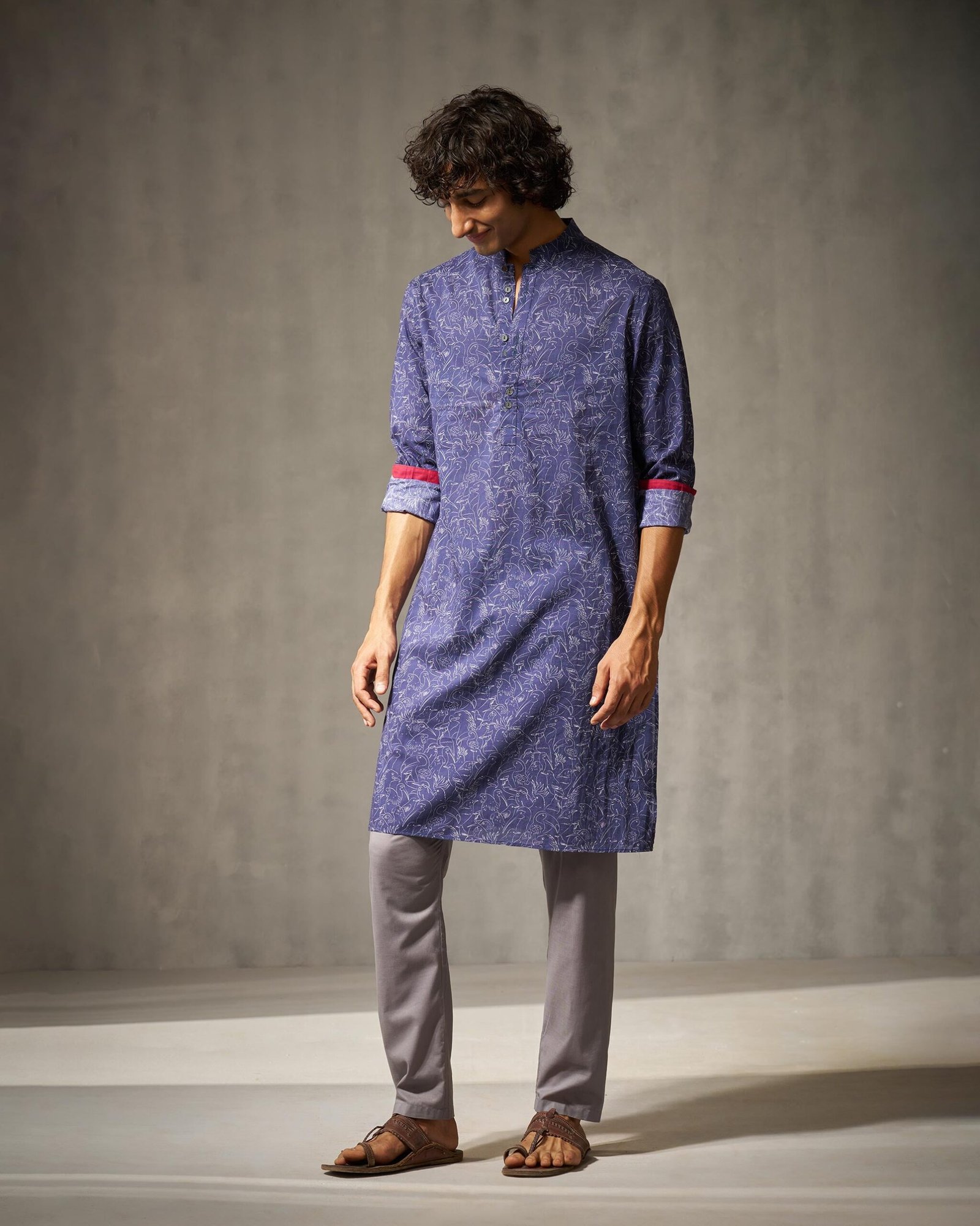 Rey Kurta - Navy Print - Image 4