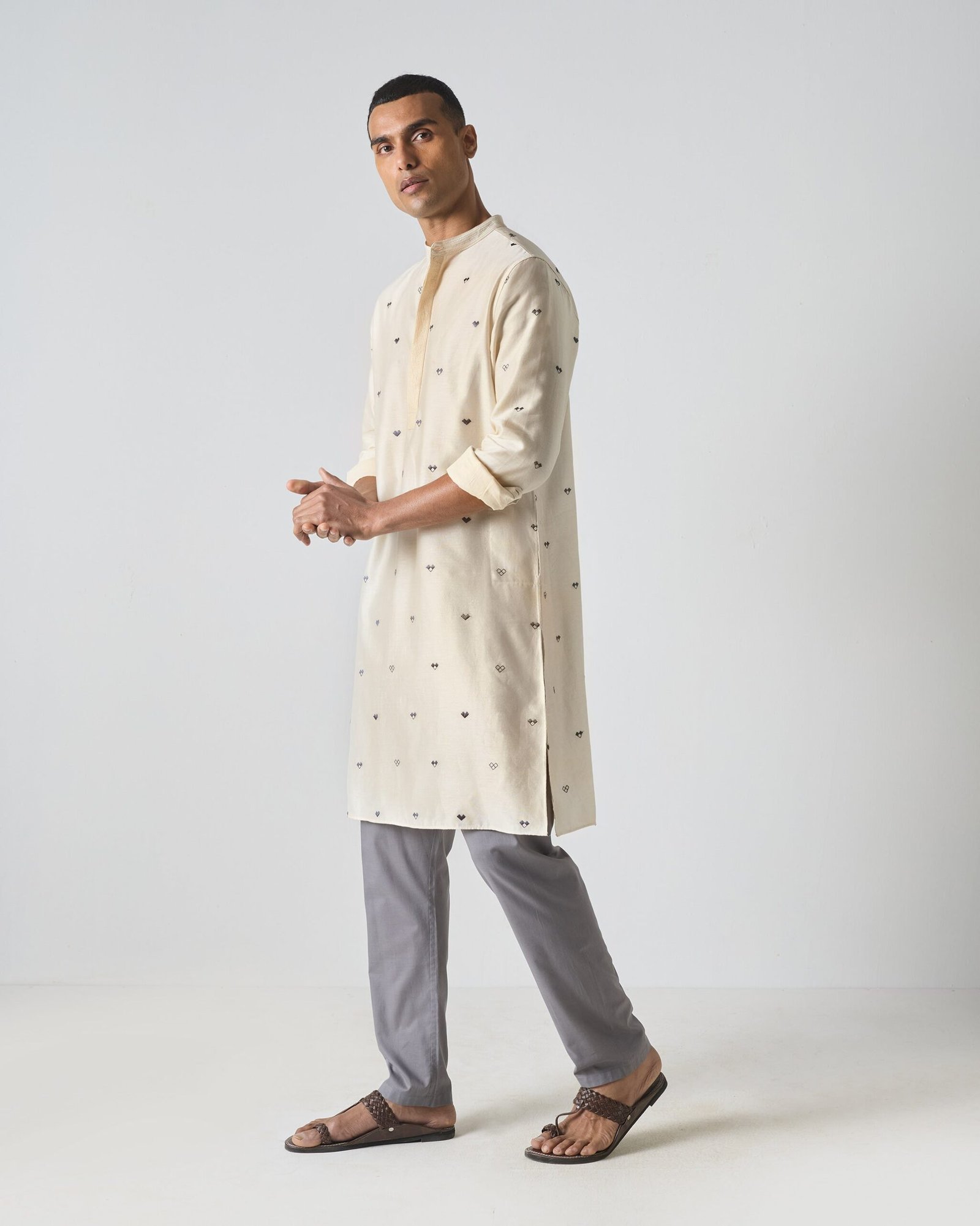 Neckband Kurta - Ivory & Charcoal Embroidered - Image 2