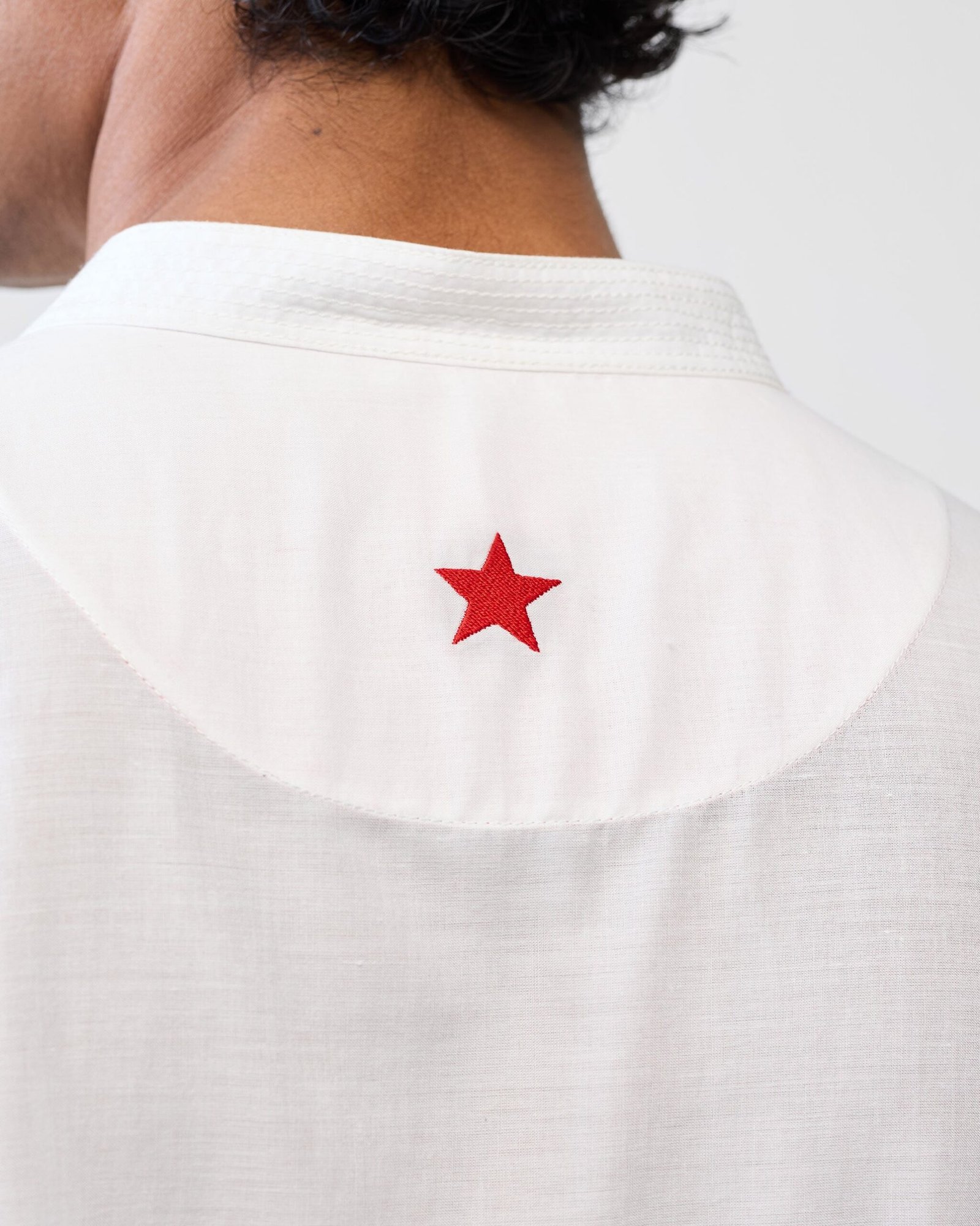 Neckband Kurta - White & Red Printed - Image 4