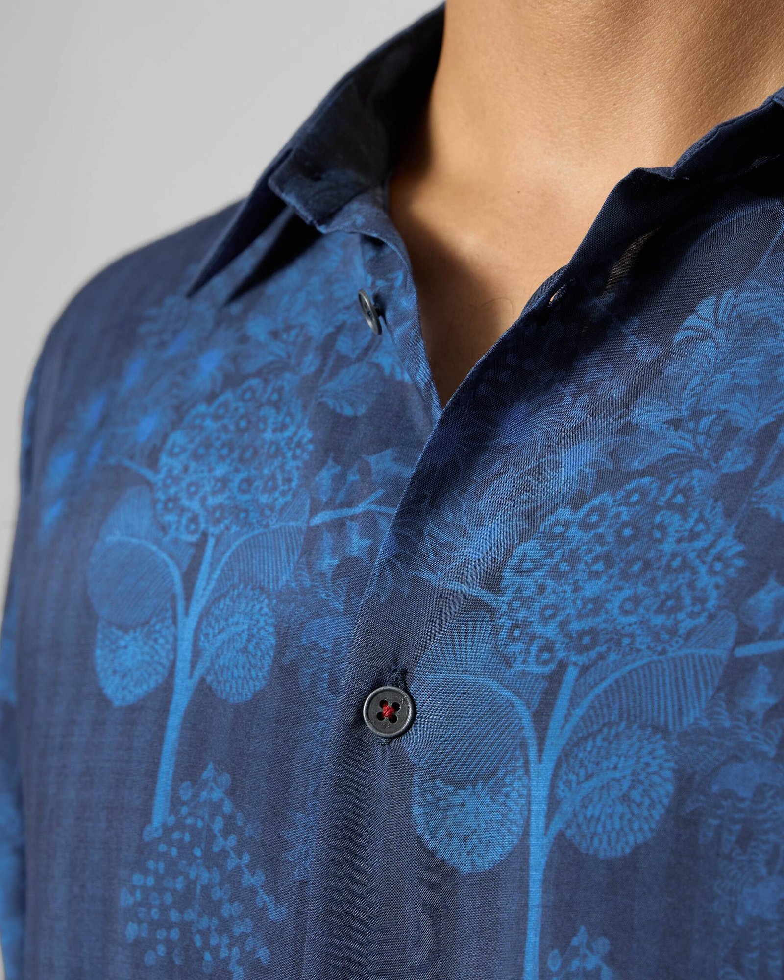 Hakuna Shirt - Printed Bemberg Slim Fit - Image 4
