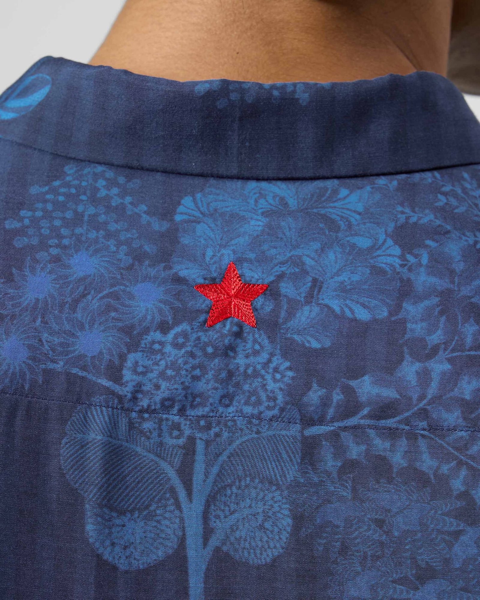 Hakuna Shirt - Printed Bemberg Slim Fit - Image 7